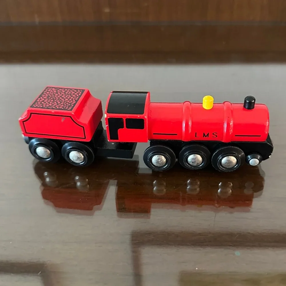 Vtg BRIO LMS Steam Engine Train Red Wood Magnetic Tender Made in Sweden 33411